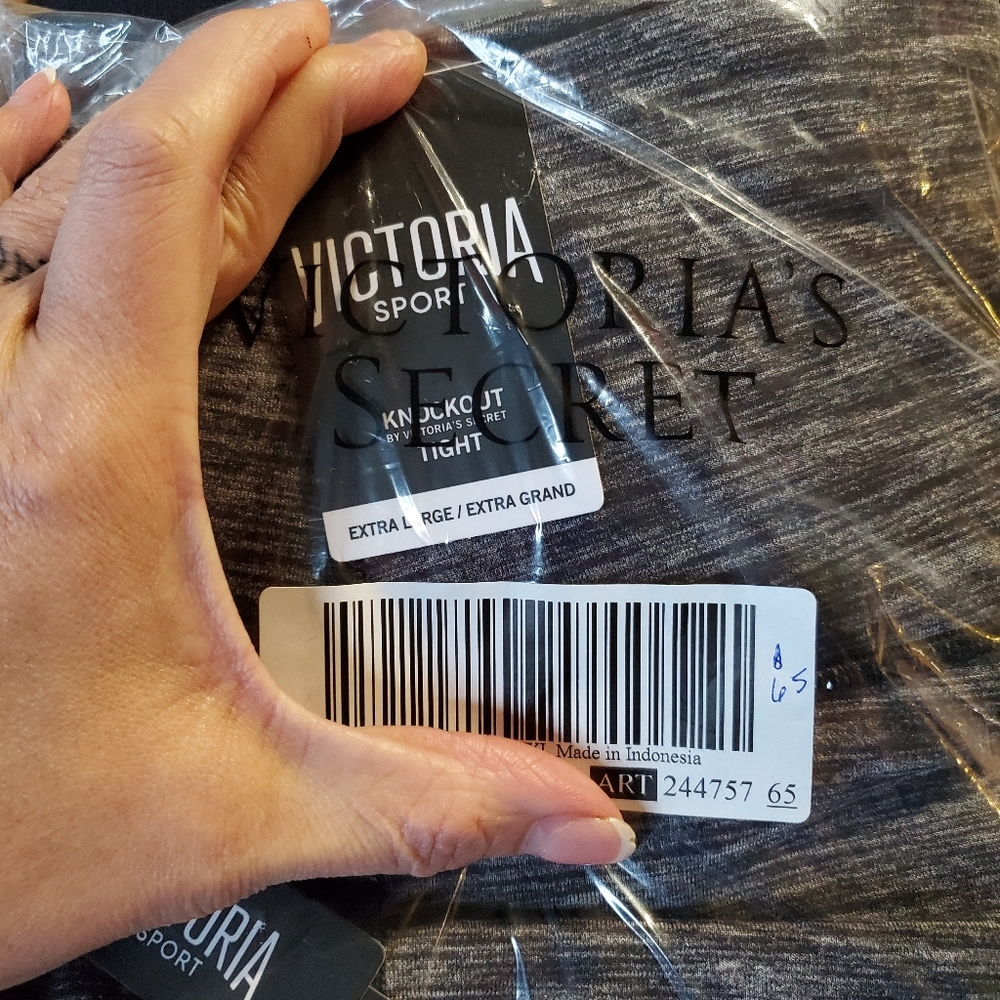 Victoria Secret sport knockout tight activewear